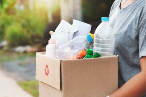 RECOUP | 家庭用プラスチック包装の回収が初めて減少すると発表エンバイロテック