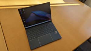 HP Dragonfly G4 review: de ideale zakelijke laptop voor op reis