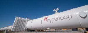 Hyperloop One se je zaustavil: futuristično zagonsko podjetje, ki ga podpira Virgin, skalnata vožnja Hyperloop One se konča z zaustavitvijo - TechStartups