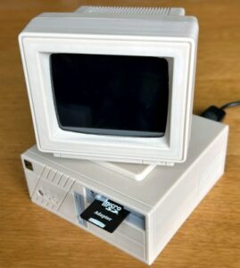 يقدم Raspberry Pi أفضل انطباع قديم للكمبيوتر الشخصي