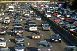 Risikofylte kjøremønstre høyere før og etter ferier, undersøkelser finner