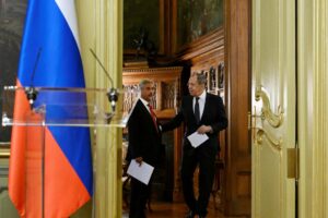 Rusland en India bespreken gezamenlijke productie van wapens tijdens de oorlog in Oekraïne