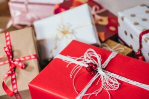 Science Shows Us How To Pick The Perfect Present