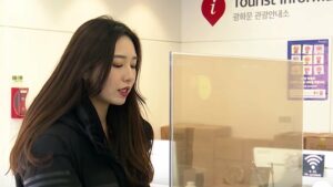 首尔为外国游客试行人工智能翻译服务