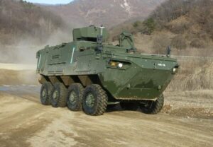 Sør-Korea utplasserer kommandopostkjøretøy på hjul