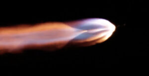 SpaceX izstreli Falcon 9 pospeševalnik prve stopnje na rekordnem 19. letu