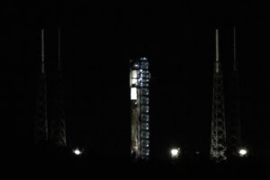 SpaceX mengirimkan 23 satelit Starlink ke orbit pada peluncuran Falcon ke-90 tahun 2023
