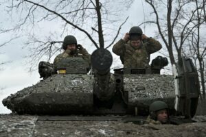 Szwecja i Dania wyślą na Ukrainę więcej wozów bojowych CV90