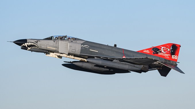 Turkish Phantoms, U.S. F-16s Integrate With Italian Air Force And Navy During Poggio Dart 2023