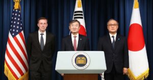 VS, Zuid-Korea en Japan bespreken Noord-Koreaanse cryptodiefstallen tijdens trilaterale bijeenkomst