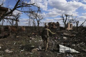 کمک های اوکراین در خطر است زیرا جمهوری خواهان سنا از جلسه توجیهی داغ خارج می شوند