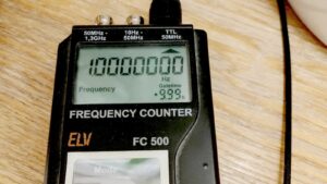 Uppgradering sätter många nollor på kit-byggd frekvensräknare