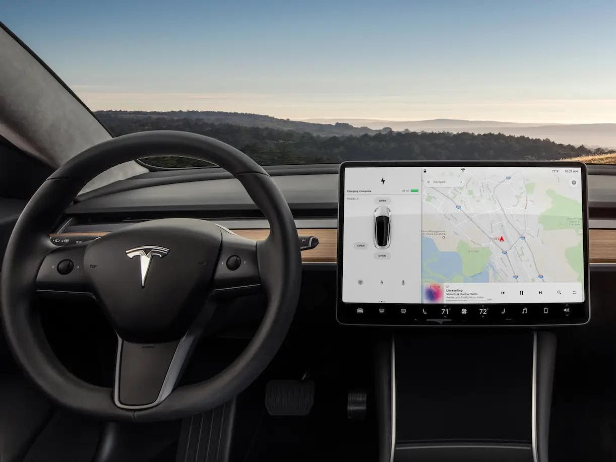 Le Washington Post demande pourquoi le pilote automatique Tesla peut être utilisé dans des endroits où il ne devrait pas l'être - CleanTechnica