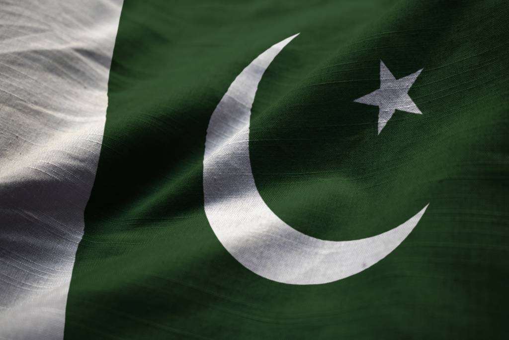 Pakistan'ın yeni uzun menzilli hassas saldırı silahını test etmesini izleyin