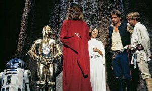 يكشف اضطراب في القوة أخيرًا كيف حدث خطأ كبير في فيلم Star Wars Holiday Special