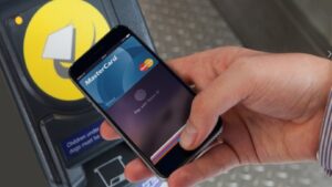 Apple offers to open up NFC payments access to settle EU antitrust probe