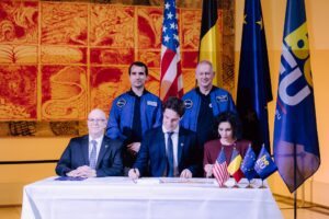Belgia signerer Artemis-avtalen