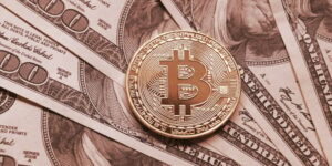 Bitcoin ETF: Έχει τιμή; - Αποκρυπτογράφηση
