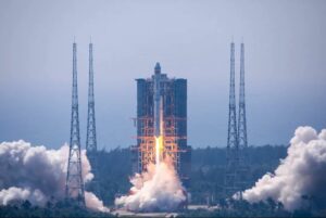 Çin, uzaya erişimi artırmak için yeni ticari fırlatma rampasını tamamladı