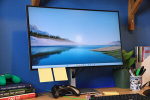 Огляд Dell Ultrasharp U2724D: монітор 120 Гц для домашнього офісу