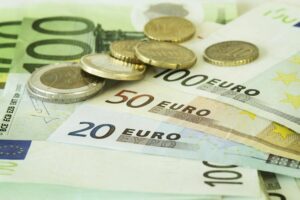 ユーロ/米ドルはドイツCPI、米国ADP報告書を前に1.0900台半ばを下回る水準で推移