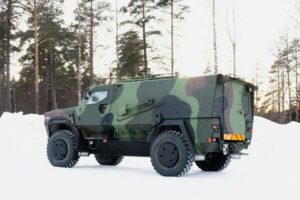 Finlandia memesan lebih banyak kendaraan off-road Sisu GTP 4×4
