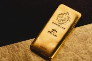Gull stiger til $2,029 XNUMX: The New Economic Refuge!