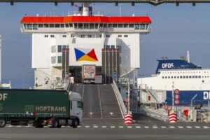Bom ano para os portos de Boulogne e Calais - Logistics Business®