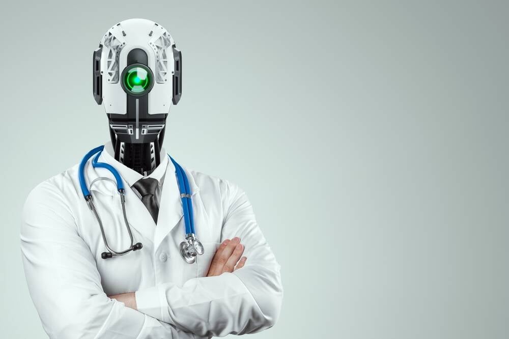 Чат-бот Google AI більш чуйний, ніж справжні лікарі в тестах