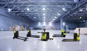 Green, Electric Forklifts at LogiMAT - Logistics Business® Magazin