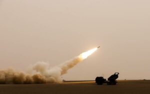 Jak irańska technologia wzmacnia drony Houthi, ataki rakietowe na Morzu Czerwonym