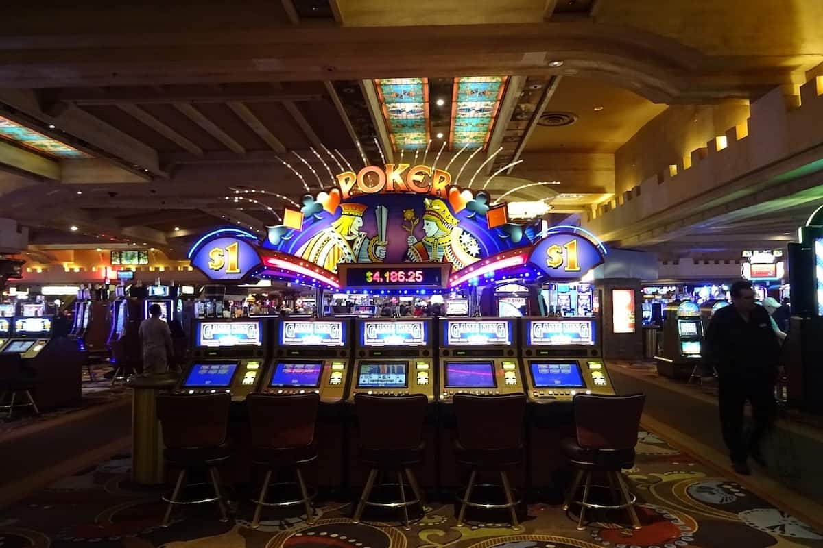 Как легализация азартных игр позволила реинвестировать в инфраструктуру! - Цепочка поставок изменит правила игры™
