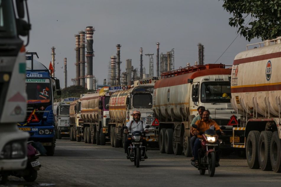 Indien ophæver planen for 602 millioner dollars strategisk oliereserve-top-up