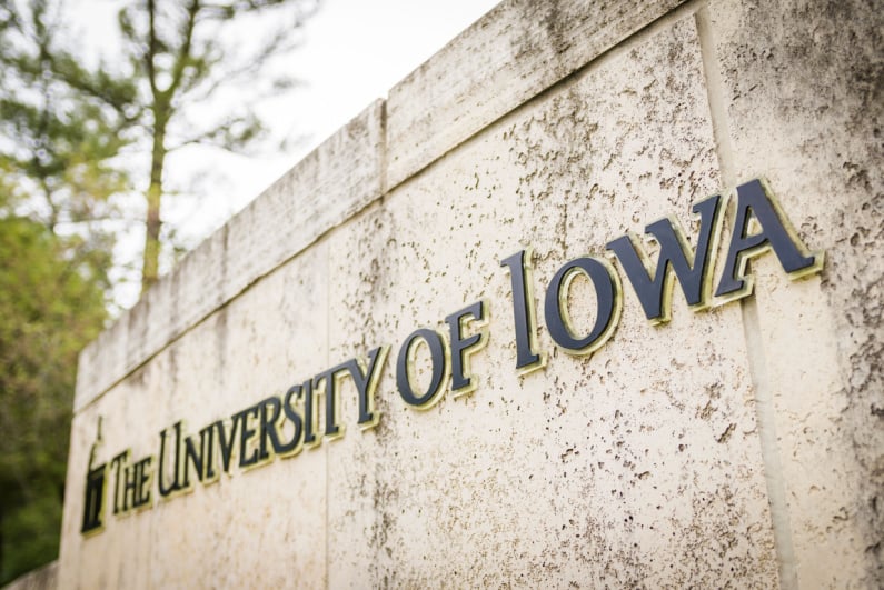 Iowa Sports Betting-probe angiveligt målrettet Uni-atleter