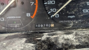 Permata Tempat Barang rongsokan: Honda Accord DX Coupe 1992 dengan jarak tempuh 409,780 mil