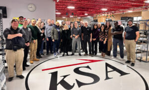 k-Space מארח את ביקורה של חברת הקונגרס האמריקני דבי דינגל