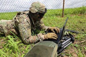 يتطلع كيتز إلى برنامج تجاري لتنسيق القوة النارية للجيش الأمريكي