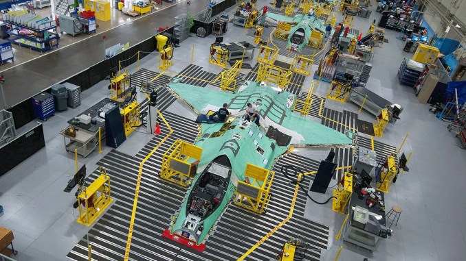 Lockheed Martin a construit al 1000-lea F-35