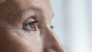 LumiThera yêu cầu FDA phân loại lại thiết bị mắt