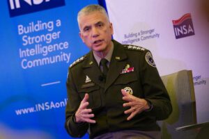 Merijalkaväen Mahlock ottaa ohjat Cyber ​​National Mission Forcesta