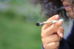 Nylig innført lovforslag i Florida foreslår 10 % tak på røykbare THC-produkter