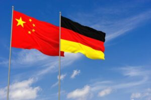 Antall tyske firmaer som forlater eller vurderer å forlate Kina dobles, undersøkelse viser