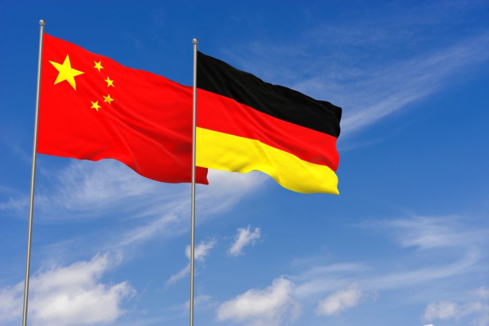 Uit onderzoek blijkt dat het aantal Duitse bedrijven dat China verlaat of overweegt China te verlaten, verdubbelt