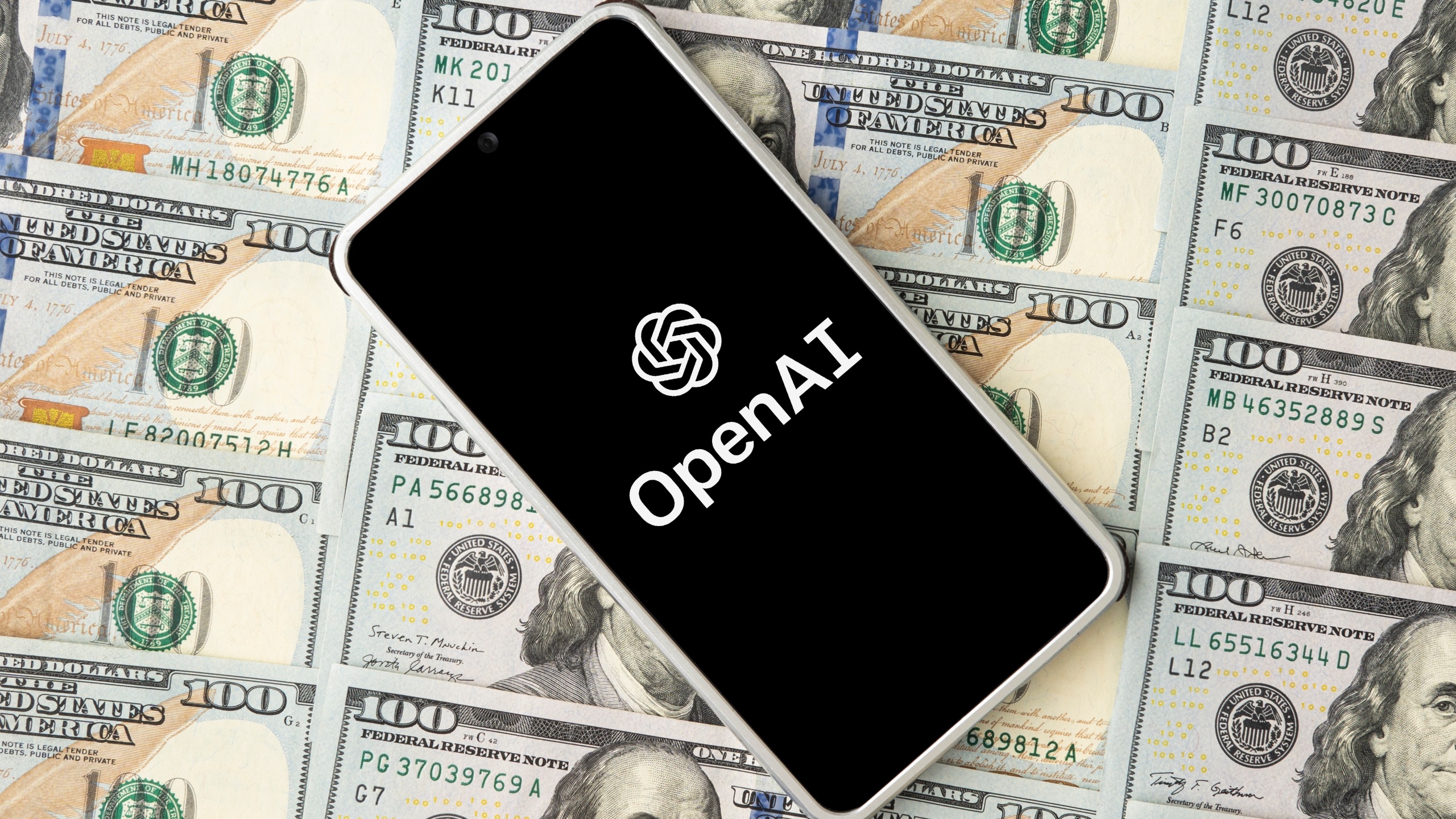 OpenAI atteint 1.6 milliard de dollars de revenus alors qu'Anthropic envisage 850 millions de dollars en 2024