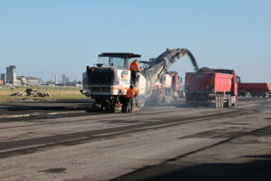 L'aeroporto di Ostenda-Bruges inizia il rinnovamento della pista, chiude due mesi per aggiornamenti