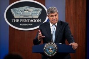 A Pentagon első ipari stratégiája „generációs” váltást követel
