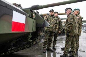 Polske statsministerflagg rynker i våpen på flere milliarder dollar, kjøp fra S-Korea