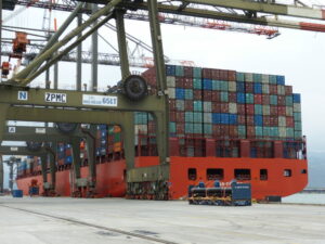 Análise de congestionamento portuário - Revista Logistics Business®