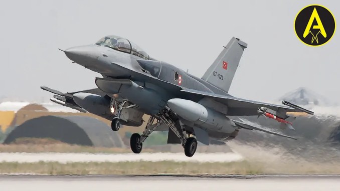 Le président Biden demande au Congrès américain d'approuver la vente de F-16 à la Turquie après l'accord avec l'OTAN