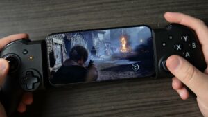 Resident Evil 4 na iPhone 15 Pro cilja na izkušnjo PS4 - vendar ne zadene cilja